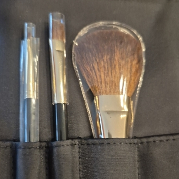 CHANEL Black Suede Makeup Brush Case With 3 Brushes - Picture 2 of 16
